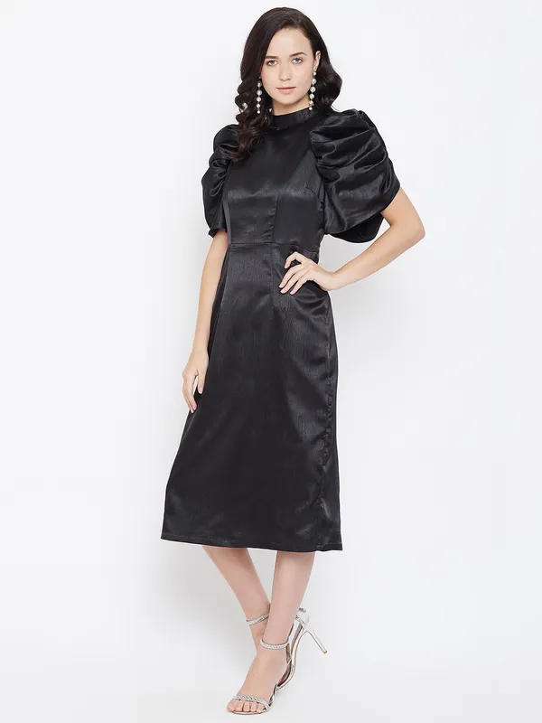 Puff_Sleeve_Crepe_Sheath_Midi_Dress