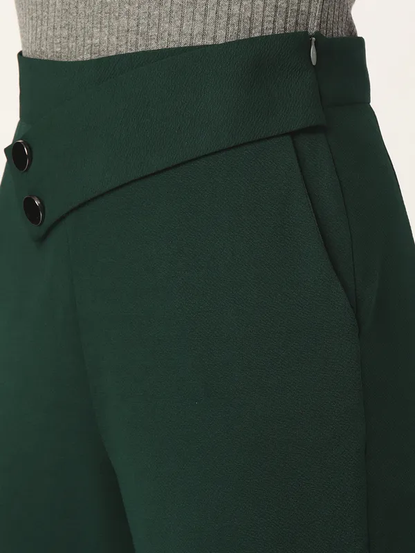 Zastraa_Women_Green_Solid_Smart_High-Rise_Trousers