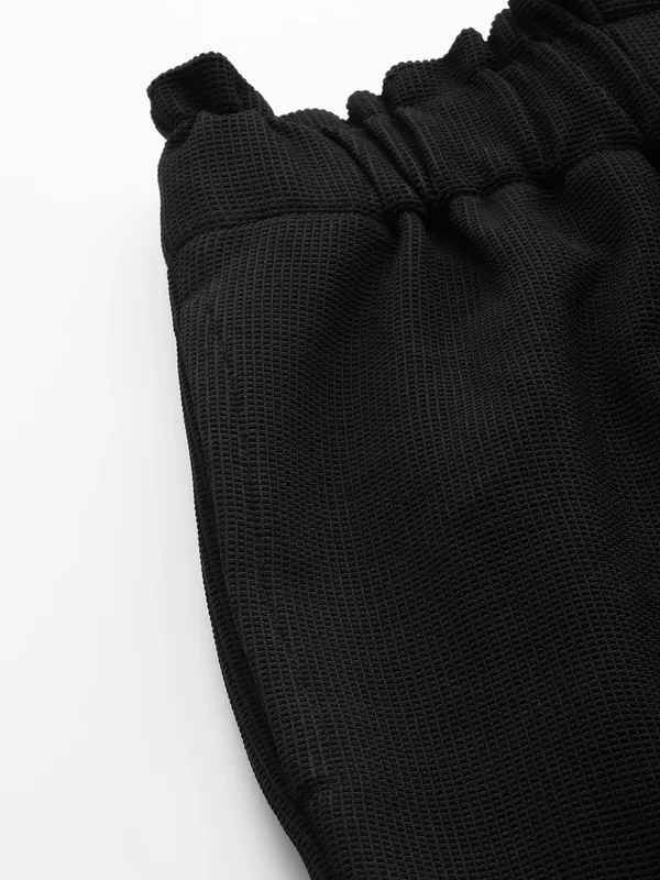 Zastraa_Women_Black_Smart_Slim_Fit_High-Rise_Pleated_Trousers