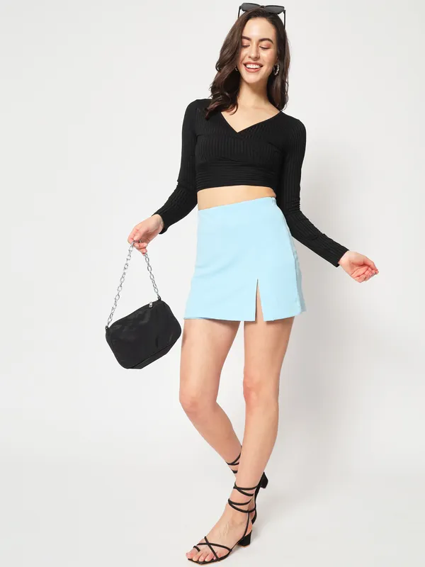 Zastraa_Women_Blue_High-Rise_Front_Slit_Mini_Skorts