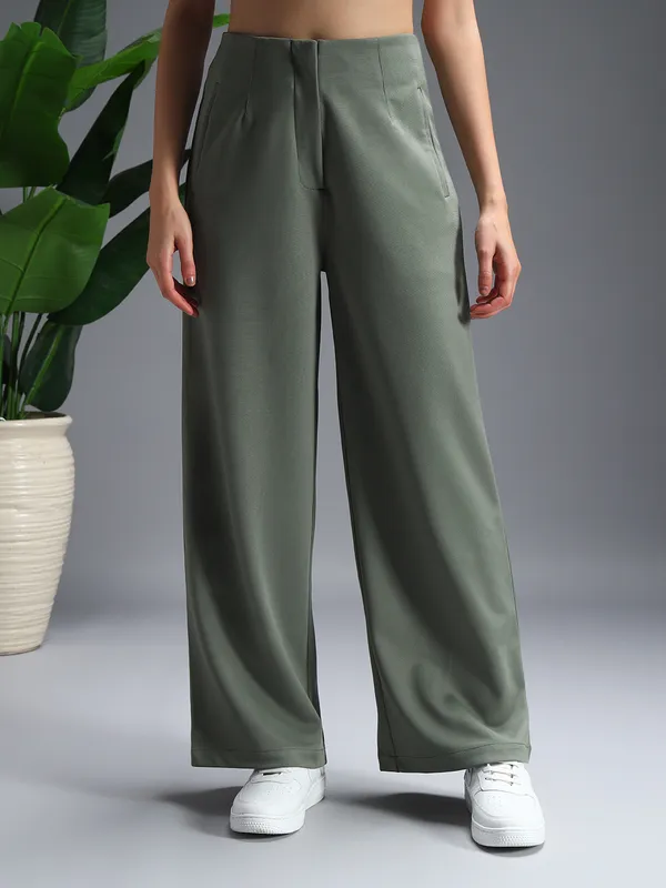 Zastraa_Off-White_High_Waist_Culotte_Trouser