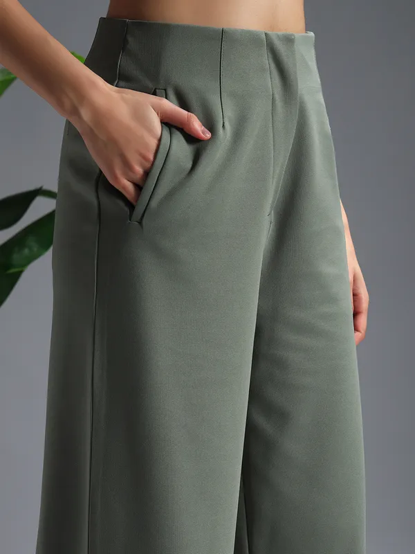 Zastraa_Off-White_High_Waist_Culotte_Trouser