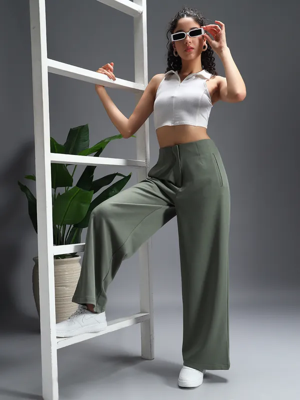 Zastraa_Off-White_High_Waist_Culotte_Trouser