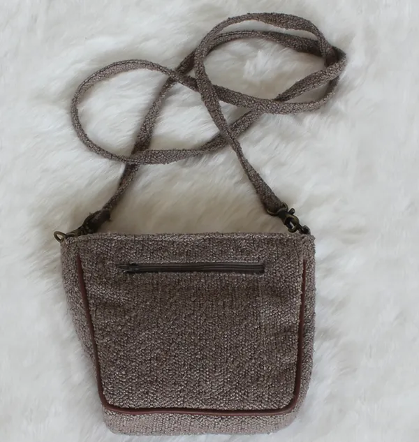 Pack_of_1_Piece_Polyester_Grey_Delta_Boucle_Collection_Sling_Bag__for_Girl_and_Women