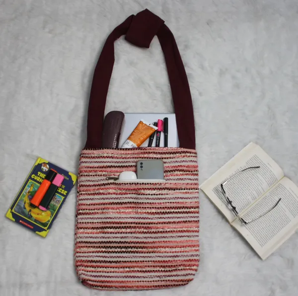 Pack_of_1_Piece_Premium_Cotton_Maroon_Stripe_Villa_Collection_Crossbody_Messenger_Shoulder_Bag_for_Women,_Men,_Girl_&_Boy