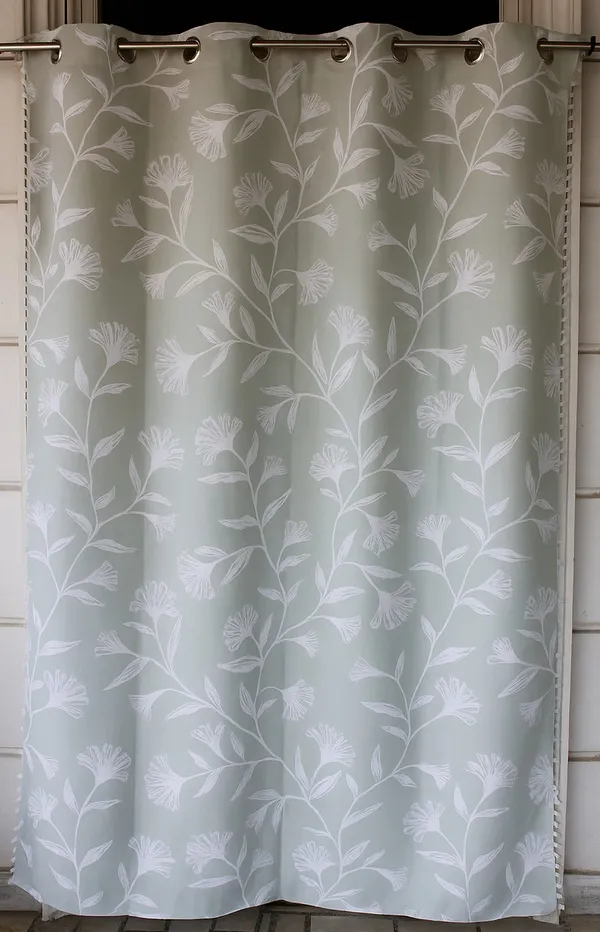 Pack_of_2_Pieces_Polyester_Silver_Tropical_Leaf_Printed_Eyelet_Curtain_Set_For_Bedroom_and_Living_Room