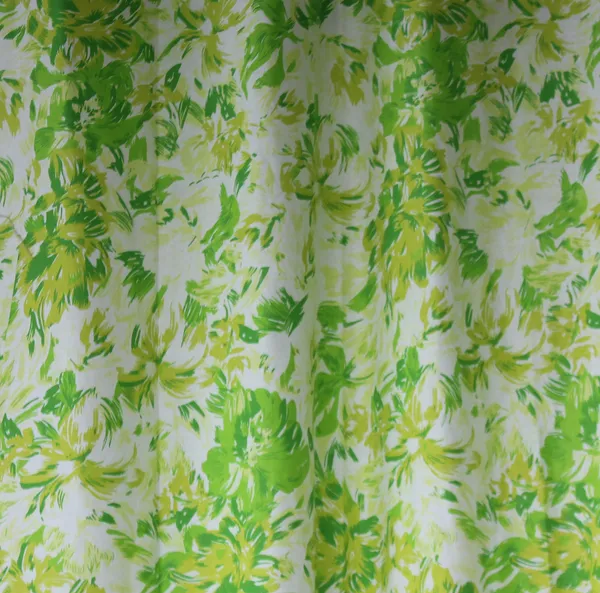 Pack_of_2_Cotton_Bright_Green_Rosy_Reflections_Collection_Eyelet_Curtain_Set_for_Window_and_Door