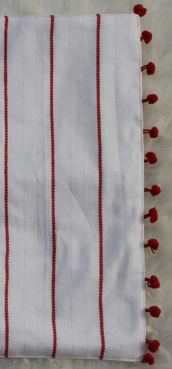 Pack_of_18_Piece_Cotton_White-Red_Pin_Stripe_Pompom_Collection_Place_Mat_With_Napkin-For_Dinning_Table,_Center_Room_and_Kitchen