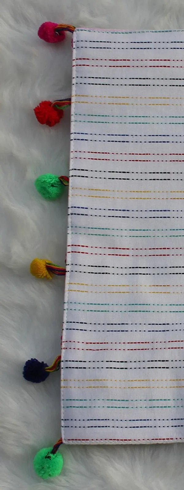 Pack_of_18_Piece_Cotton_White_Pastel_Stripe_Pompom_Collection_Place_Mat_With_Napkin-For_Dinning_Table,_Center_Room_and_Kitchen