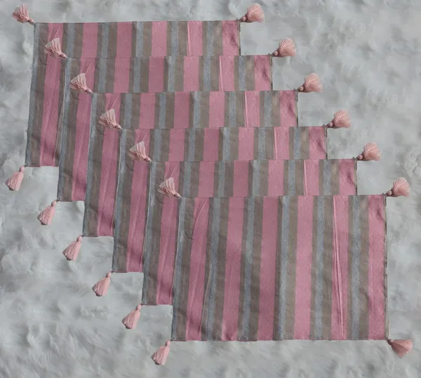 Pack_of_6_Piece_Cotton_Beige-Pink_Wonders_Weaved_Stripe_Collection_Place_Mat-For_Dinning_Table,_Center_Room_and_Kitchen