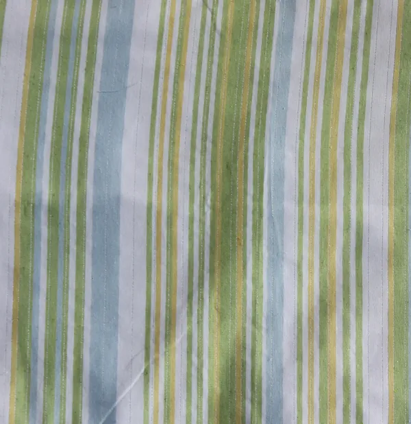 Pack_of_6_Pieces_Cotton_Candy_Stripe_Pompom_Collection_Place_Mat_(Green,_33x47_cm_or_13x19_Inches)-For_Dinning_Table,_Center_Room_and_Kitchen