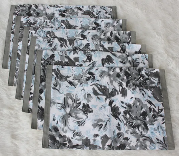 Pack_of_18_Pieces_Cotton_Midnight_Black_Rosy_Reflections_Collection_Place_Mat_With_Napkin-For_Dinning_Table,_Center_Room_and_Kitchen