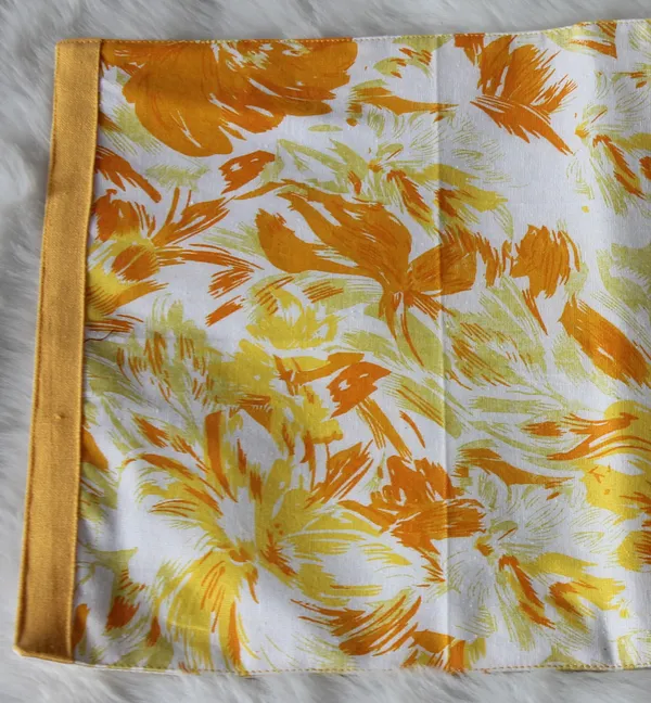 Pack_of_18_Pieces_Cotton_Yellow_Rosy_Reflections_Collection_Place_Mat_With_Napkin-For_Dinning_Table,_Center_Room_and_Kitchen