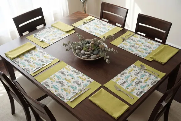 Pack_of_18_Pieces_Cotton_Green_Car_Printed_Place_Mat_With_Napkin_for_Dining_and_Center_Table