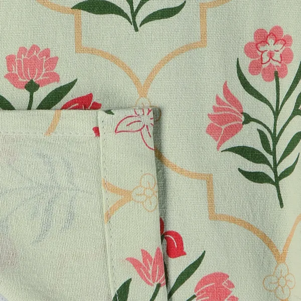 Pack_of_2_Cotton_Green_Floral_Printed_Eyelet_Curtain_Set_for_Window_and_Door