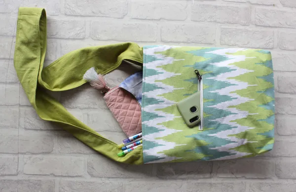 Pack_of_1_Piece_Cotton_Green_Ternion_Printed_Collection_Crossbody_Messenger_Bag_for_Women,_Men,_Girl_&_Boy