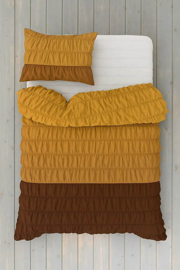 Pack_of_3_Pieces_Cotton_Ruffle_King_Single_Bedsheet_With_Pieces_Pillow_Cover_for_Bedroom,_Guest_Room,_Kids_Room