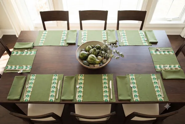 Pack_of_18_Pieces_Cotton_Green_Owl_Printed_Place_Mat_With_Napkin_for_Dining_and_Center_Table