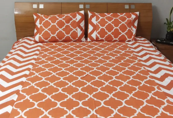 Pack_of_3_Pieces_Cotton_Orange_Ogee_Chevron_Printed_Bedsheet_With_Pillow_Cover_for_Bedroom,_Guest_Room,_Kids_Room