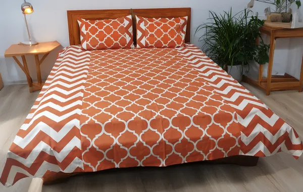Pack_of_3_Pieces_Cotton_Orange_Ogee_Chevron_Printed_Bedsheet_With_Pillow_Cover_for_Bedroom,_Guest_Room,_Kids_Room