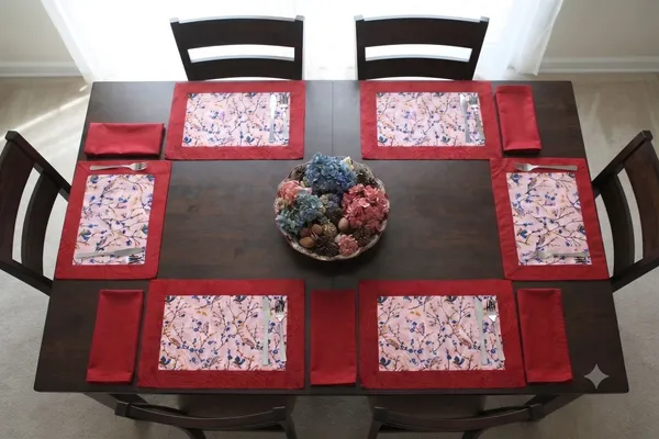 Pack_of_18_Pieces_Cotton_Maroon_Bird_Printed_Place_Mat_With_Napkin_for_Dining_and_Center_Table