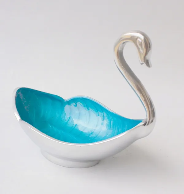 Pack_of_1_Piece_Blue_Handcrafted_Metal_Swan_Decorative_Dry_Fruits_Bowl_for_Serving_&_Centerpiece