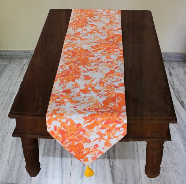 Pack_of_1_Piece_Cotton_Orange_Rosy_Reflections_Collection_Table_Runner_For_Dining_&_Center_Table