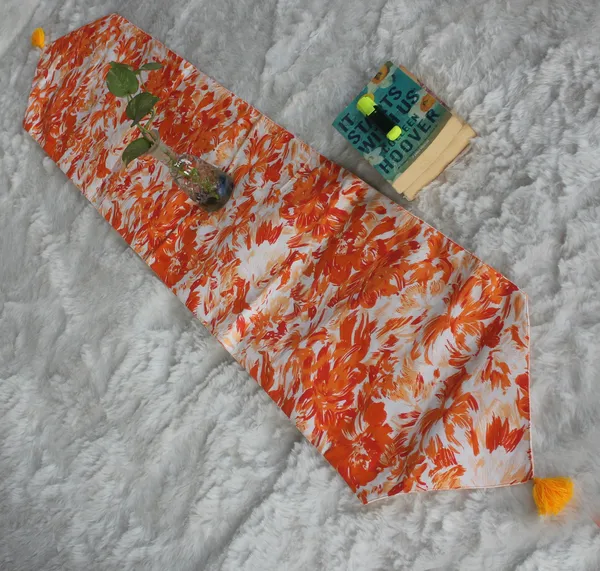 Pack_of_1_Piece_Cotton_Orange_Rosy_Reflections_Collection_Table_Runner_For_Dining_&_Center_Table
