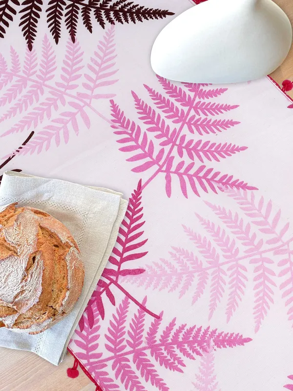 Pack_of_1_Piece_Cotton_Tropical_Leaf_Pompom_Collection_Table_Runner_For_Dining_&_Center_Table