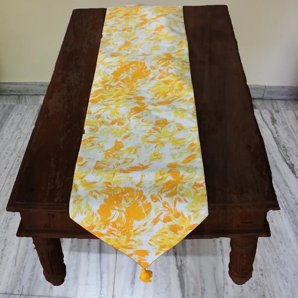 Pack_of_1_Piece_Cotton_Yellow_Rosy_Reflections_Collection_Table_Runner_For_Dining_&_Center_Table
