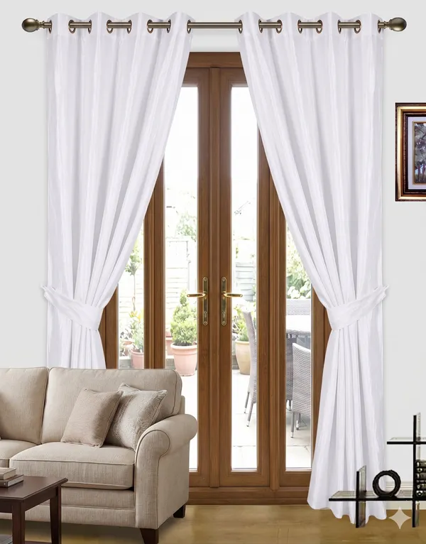 Pack_of_2_Pieces_Polyester_White_Crush_Gromment_Curtain