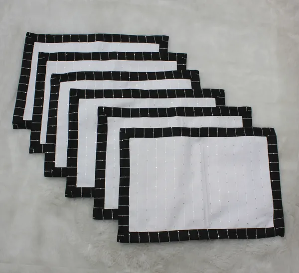 Pack_of_18_Piece_Cotton_White_Harmony_Sequence_Collection_Place_Mat_With_Napkin-For_Dinning_Table,_Center_Room_and_Kitchen