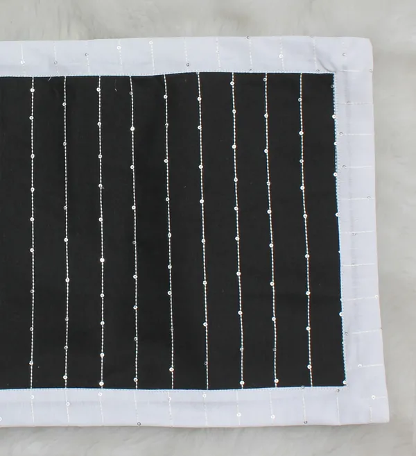 Pack_of_18_Pieces_Cotton_Black_Harmony_Sequence_Collection_Place_Mat_With_Napkin-For_Dinning_Table,_Center_Room_and_Kitchen