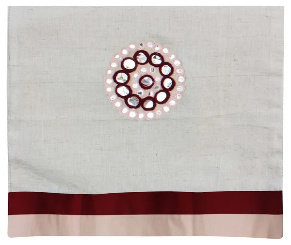 Pack_of_1_Piece_Cotton_Circular_Embroidery_Collection_Maroon_Pink_Table_Runner-for_Dining_&_Center_Table