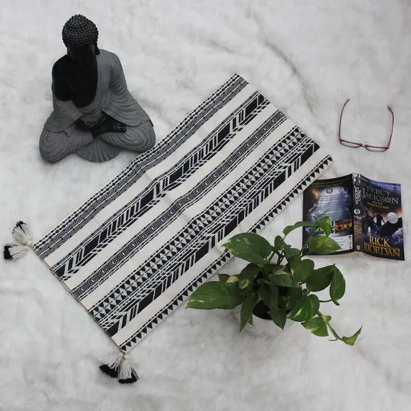 Pack_of_1_Piece_Cotton_Black_Cross_Road_Black_Collection_Table_Runner-For_Dining_&_Center_Table