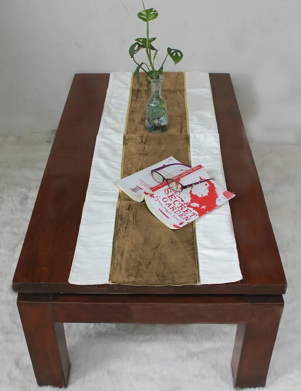 Pack_of_1_Piece_Cotton_Beige_Ariel_Velvet_Collection_Table_Runner-For_Dining_&_Center_Table