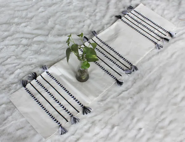 Pack_of_1_Piece_Cotton_Milk_White_Boho_Tassel_Collection_Table_Runner-For_Dining_&_Center_Table
