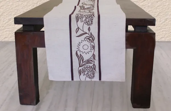 Pack_of_1_Piece_Cotton_Brown_blossom_bale_Embroidery_Collection_Table_Runner-For_Dining_&_Center_Table