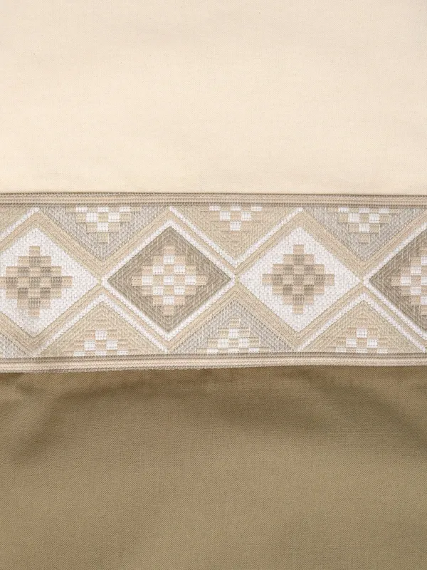 Pack_of_1_Piece_Cotton_Cream-Beige_Mesh_Jacquard_Collection_Table_Runner-For_Dining_&_Center_Table