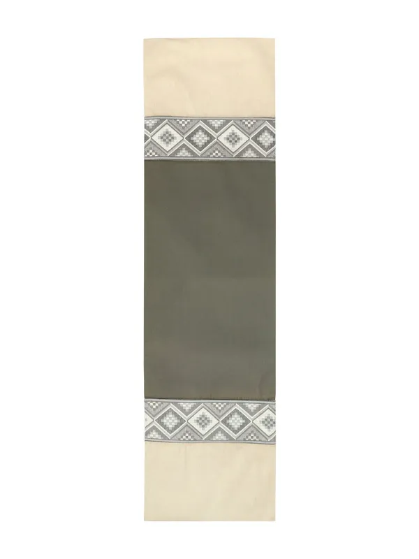 Pack_of_1_Piece_Cotton_Grey-Silver_Mesh_Jacquard_Collection_Table_Runner-For_Dining_&_Center_Table