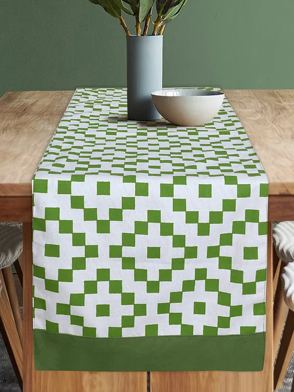 Pack_of_1_Piece_Cotton_Green_Fun_With_Checks_Printed_Table_Runner_for_Dining_&_Center_Table