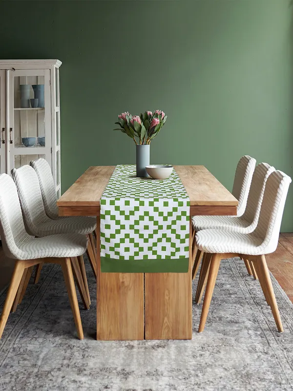 Pack_of_1_Piece_Cotton_Green_Fun_With_Checks_Printed_Table_Runner_for_Dining_&_Center_Table