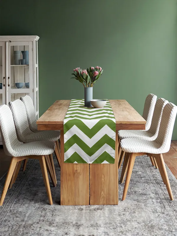 Pack_of_1_Piece_Cotton_Green_Chevron_Printed_Collection_of_Table_Runner-_for_Dining_&_Center_Table