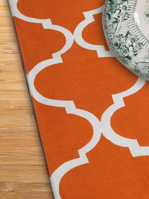 Pack_of_1_Piece_Cotton_Orange_Ogee_Printed_Collection_of_Table_Runner-_for_Dining_&_Center_Table