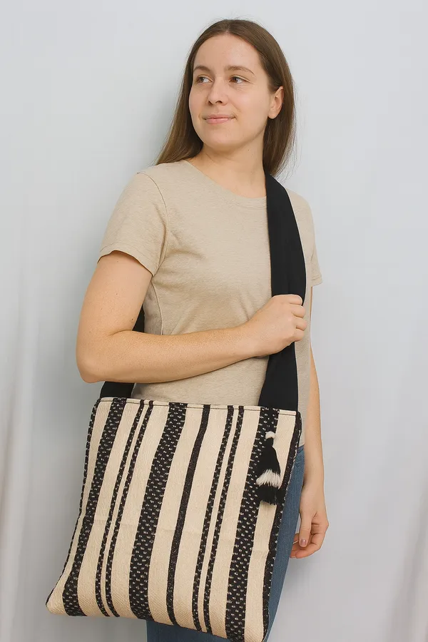 Pack_of_1_Piece_Premium_Cotton_Black_Cream_Stripe_Villa_Collection_Crossbody_Messenger_Shoulder_Bag_for_Women,_Men,_Girl_&_Boy