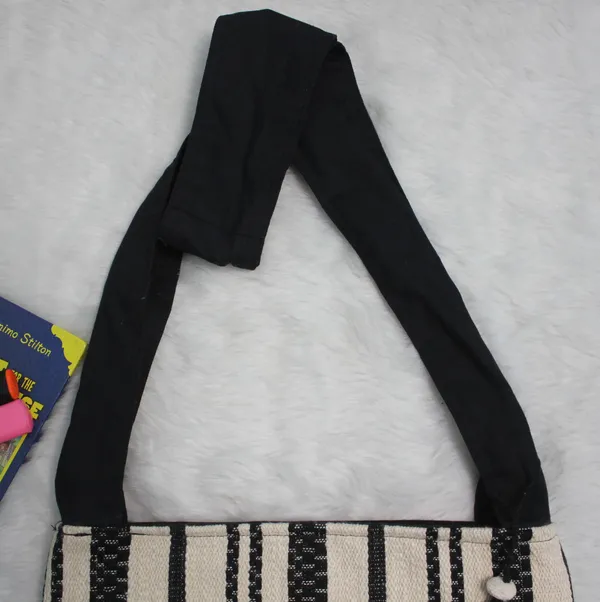Pack_of_1_Piece_Premium_Cotton_Black_Cream_Stripe_Villa_Collection_Crossbody_Messenger_Shoulder_Bag_for_Women,_Men,_Girl_&_Boy