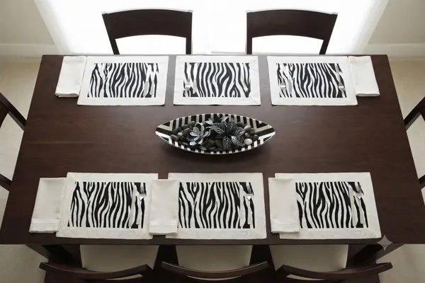 Pack_of_18_Pieces_Cotton_Black_White_Animal_Printed_Place_Mat_With_Napkin_for_Dining_and_Center_Table