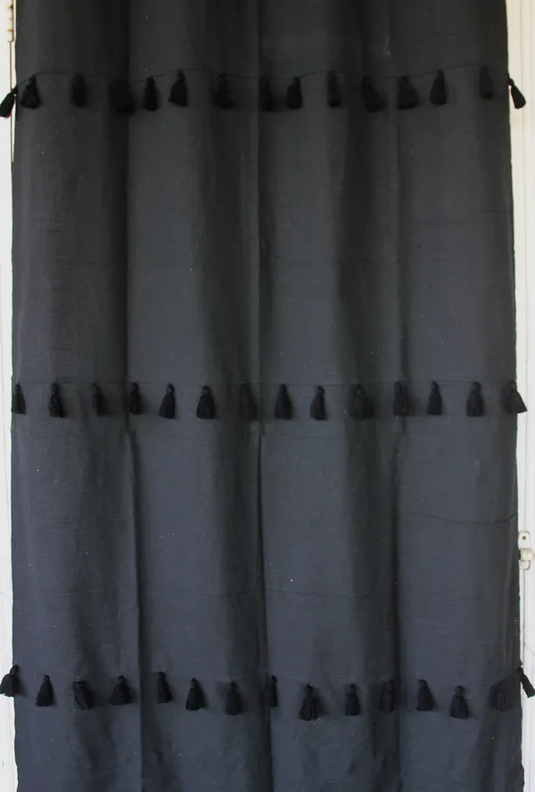 Pack_of_2_Pieces_Cotton_Black_Merit_Tassel_Collection_Eyelet_Curtain_Set_For_Bedroom_and_Living_Room
