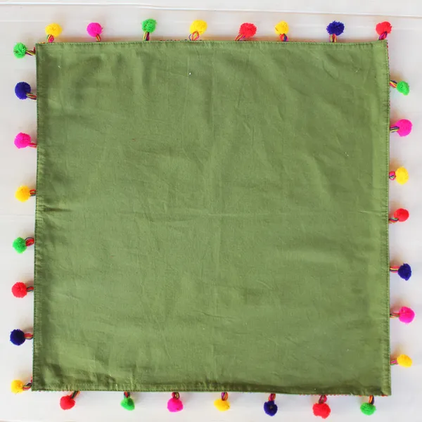 Pack_of_6_Pieces_Cotton_Green_Multi_Pompom_Napkin_Set_for_Dining_and_Kitchen
