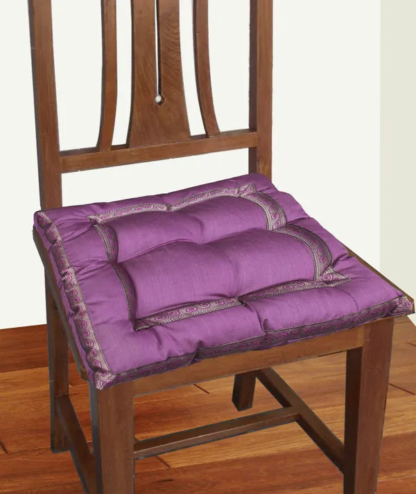 Pack_of_1_Piece_Polyester_Embroidered_Chair_Pad_for_Chair_&_Floor